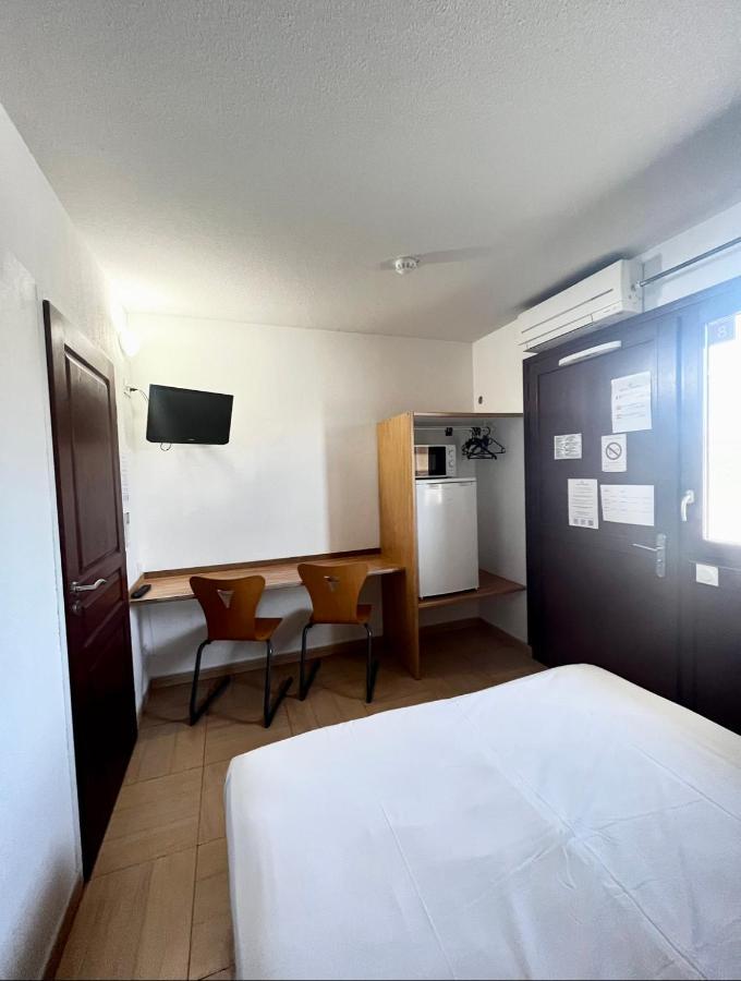 Hotel Acajou *